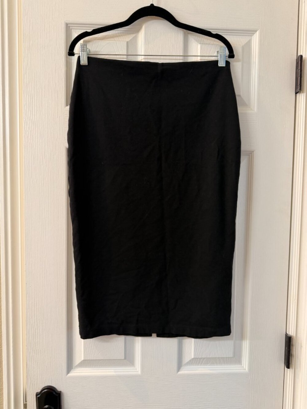 Sanctuary Black Stretch Knit Button Front Midi Skirt Size Large - Picture 2 of 9